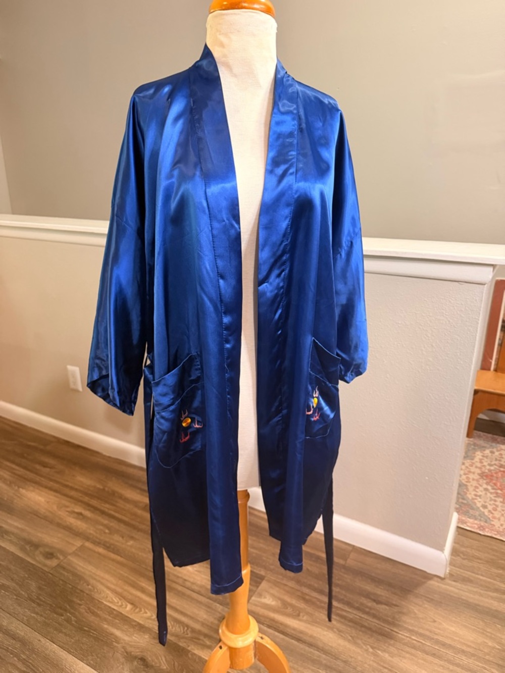 Vintage Dragon Kimono Robe Blue Embroidered Chinese Belted Silk L - Picture 5 of 11
